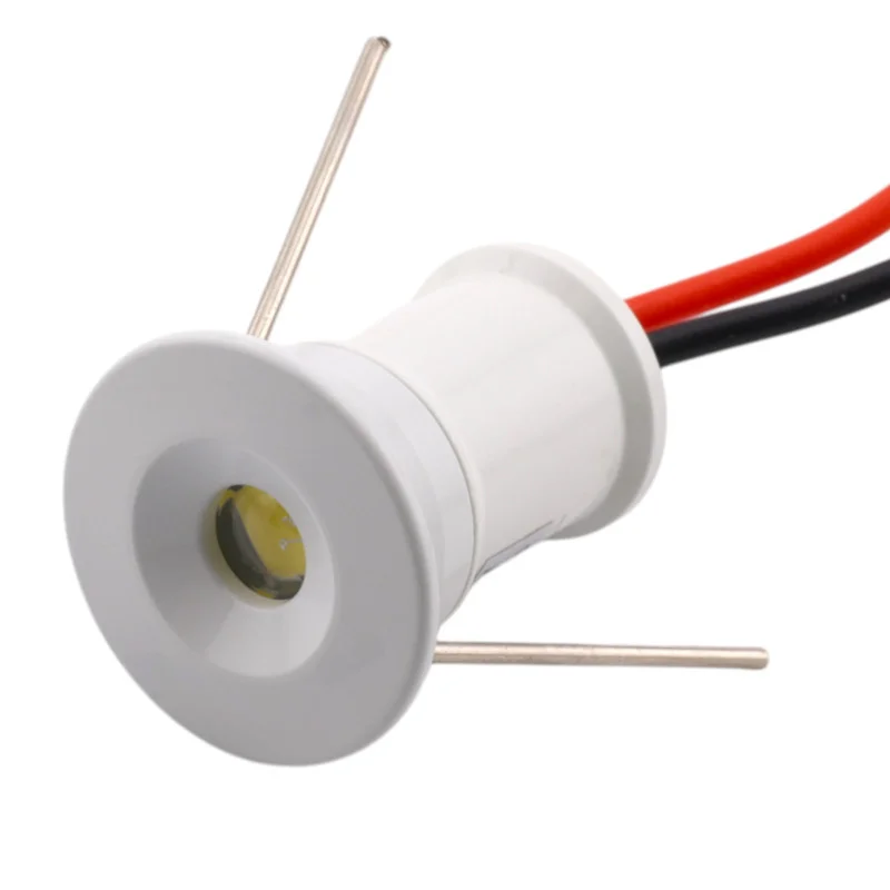 ampul6147283